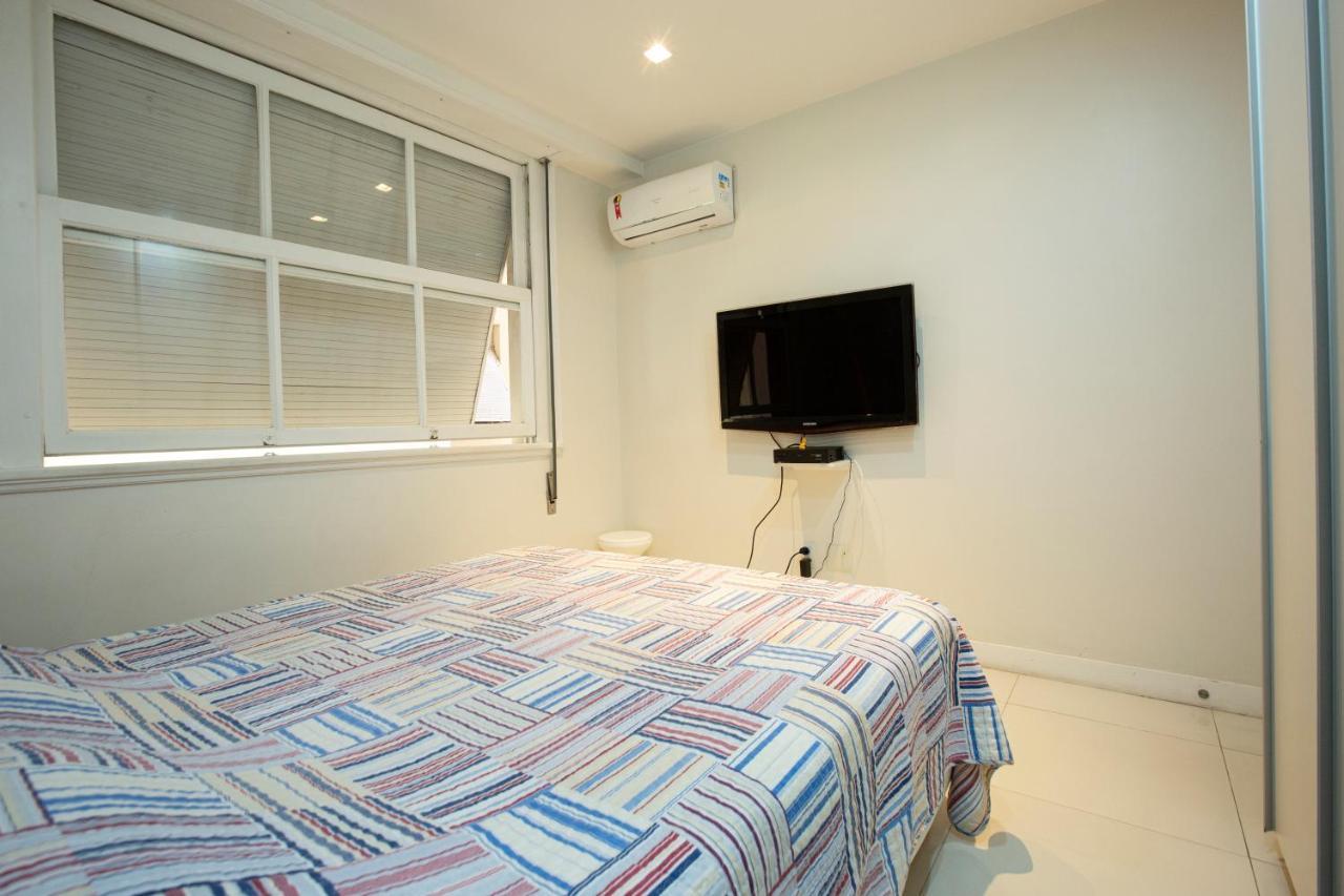 Apartamento Opcao Em Copacabana - Moderno E Reformado *
